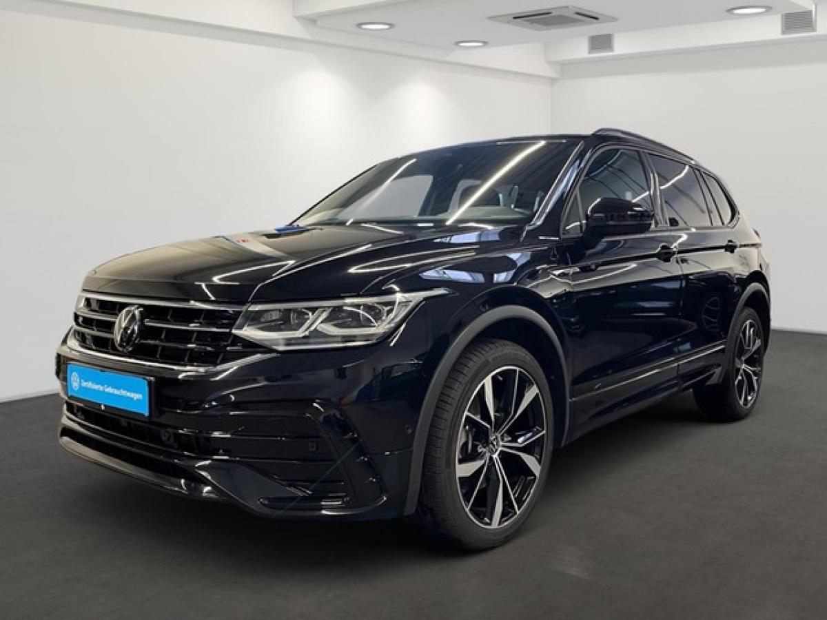 Volkswagen Tiguan Allspace R-Line 4Motion 2.0 TSI 140kW DSG - ACC AHK Discover Media IQ.Light Rear View Park Assist CarPlay