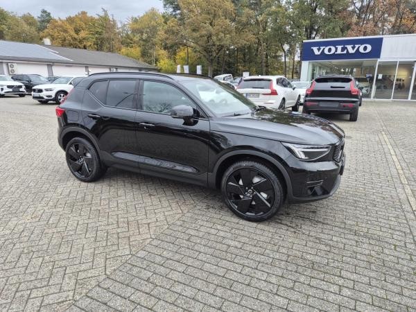 Volvo XC40 Plus Black Edition 2WD B3 163PS *GEWERBEKUNDEN*SOFORT VERFÜGBAR*