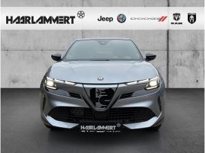 Alfa Romeo Junior Intensa ALLRAD Q4 – Lagerfahrzeug mit Panoramadach, sofort verfügbar! 🚗🔥