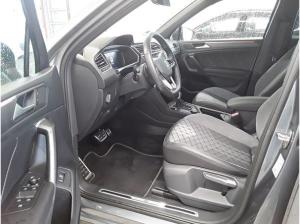 Volkswagen Tiguan Allspace 2.0 TDI DSG R-LINE / 7-SITZER AHK STANDHEIZUNG 4-MOTION