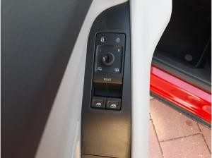 Ford Explorer RWD 77 KWH ACC 19 Zoll Räder Klima