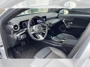 Mercedes-Benz A 180 Benzin Progr.Advanced+Kamera+CarPlay+Lenkr.Hz.+