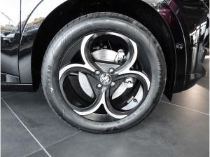 Alfa Romeo Junior 48V-Hybrid Ibrida 1.2 VGT INTENSA