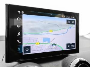 Audi Q2 40 TFSI quattro advanced Leder Navi ACC CarPlay
