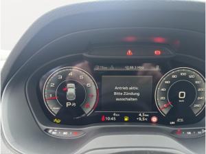 Audi Q2 advanced 35 TFSI S tronic LED-Matrix Pano S line
