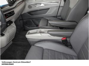 Volkswagen T7 Multivan Style lang 2.0 TSI (Düsseldorf)