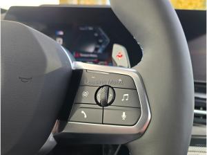 BMW X1 M35i xDrive Navi DSG Tempom.aktiv Panoramadach Bluetooth