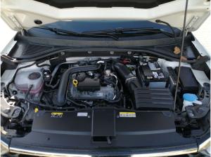 Volkswagen T-Roc Life 1.0 TSI/ LED, AppConnect, SHZ, MFLenk