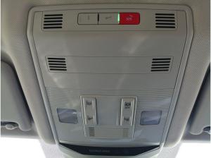 Volkswagen T-Roc Life 1.0 TSI/ LED, AppConnect, SHZ, MFLenk