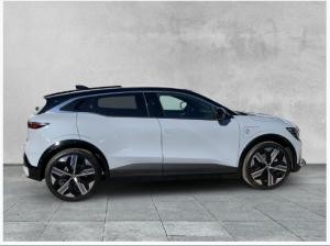 Renault Megane E-Tech Iconic 220 Comfort Range