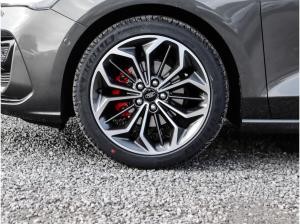 Ford Focus Turnier ST-Line X 155PS Aut. FAP Winter Parking Styling