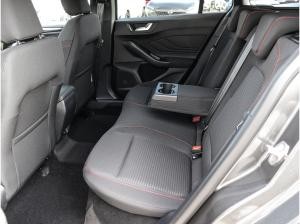 Ford Focus Turnier ST-Line X 155PS Aut. FAP Winter Parking Styling