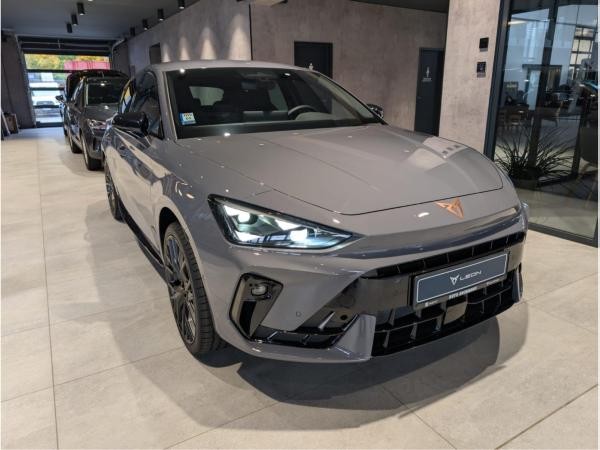 Cupra Leon SOFORT VERFÜGBAR! VZ Black Edition 1.5 e-Hybrid 200kW (272PS) 6-Gang DSG