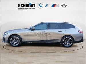 BMW i5 eDrive40 Touring M Sportpaket Panorama AHK