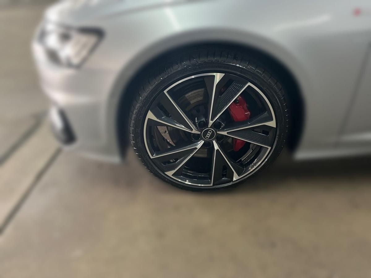 Audi A6 Avant Hybrid S line Pano HD Matrix LED AHK B&O