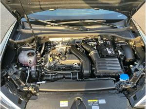 Audi Q3 advanced 35 TFSI S-tronic / Navi+, AHK, LED