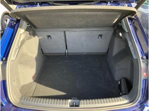 Audi Q4 e-tron advanced 45 / MMI-Navi plus, AHK, LED