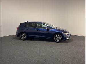 Volkswagen Golf VIII 1.5 eTSI Lim. Active ACC LED Navi Virt