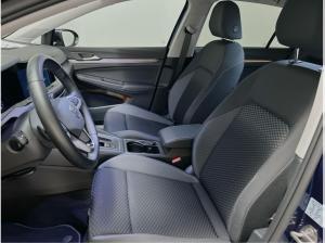 Volkswagen Golf VIII 1.5 eTSI Lim. Active ACC LED Navi Virt