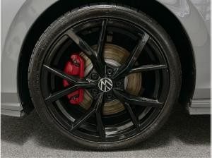 Volkswagen Golf VIII GTI 2.0 TSI DSG