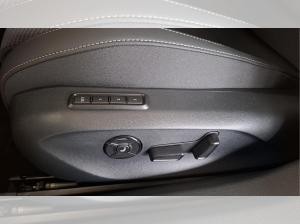 Skoda Superb Combi 193 PS Sportline 4x4 AHK Navi