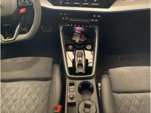 Audi RS3 Limousine TFSI quattro 294(400)kW(PS) S tronic *EROBERUNG*SOFORT*