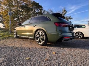Audi A4 Avant S line 40 TDI quattro S tronic