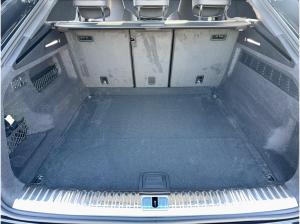 Audi Q8 SUV S line business TDI qu. tiptr. Laser PANO