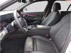 BMW 540 540d xDrive Touring M Sportpaket Standheizung