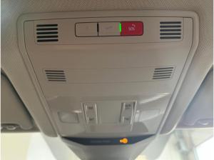 Volkswagen T-Roc Life 1.0 TSI 85kW - Discover Media Lane Assist Park Assist LM Kamera SHZ DAB+ Digital Cockpit MFL