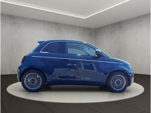 Fiat 500e Limousine 42 kWh *Standort Darmstadt*