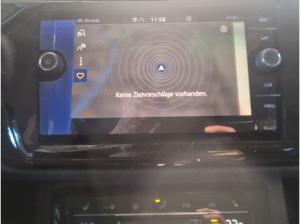 Volkswagen Touran Highline 1,5 l DSG R-Line *AHK* TZ