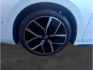 Volkswagen Passat R-Line 2,0 TDI 4MOTION DSG *Leder*