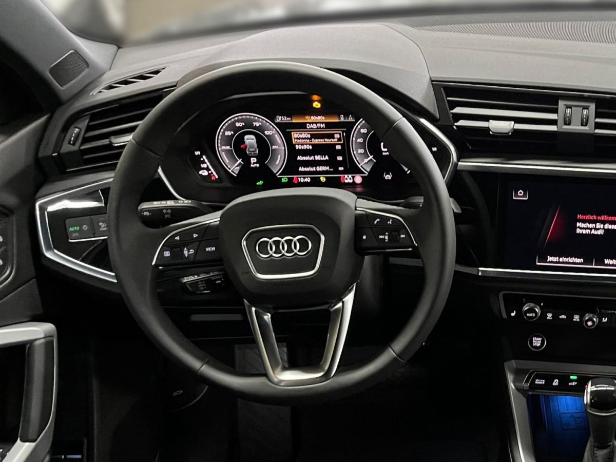 Audi Q3 45 TFSI e S line - Audi Soundsystem