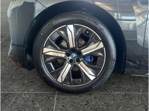 BMW ix xDrive50 AKTION Sportpaket HK HiFi DAB Pano.Dach