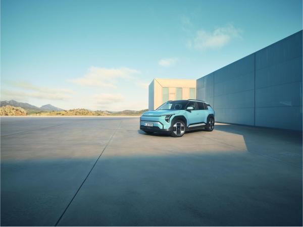 Kia EV3 58 kWh 150 kW Air Frontantrieb