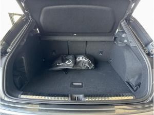 Audi Q3 e-hybrid S tr. *TECH PLUS*S LINE*LED*