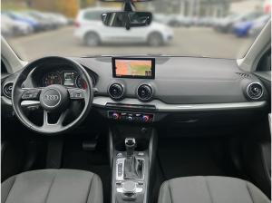 Audi Q2 35 TFSI S-tronic / MMI-Navi+, LED, RFK, ACC