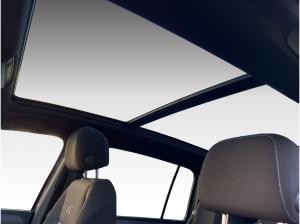 Volkswagen Touran 1.5 TSI DSG Highline 7-Sitzer AHK Pano