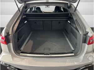 Audi RS6 Avant performance quattro tiptronic HUD