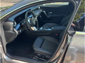 Mercedes-Benz CLA 200 d SB Progressive Multibeam Pano AHK 360°