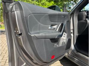 Mercedes-Benz CLA 200 d SB Progressive Multibeam Pano AHK 360°