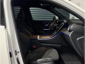 Mercedes-Benz GLC 300 de 4M AMG Distronic Digital-Light AHK