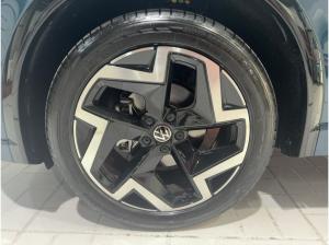 Volkswagen Tiguan R-LINE 1.5 eTSI DSG AHK HuD STANDHZG ACC