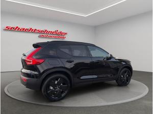 Volvo XC40 B3 B DKG Ultra Black Edition