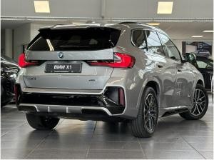 BMW iX1 ++ SOFORT VERFÜGBAR ++