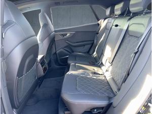 Audi Q8 SUV S line business TDI qu. tiptr. PANO HUD 23