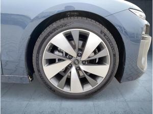 Audi A6 e-tron A6 Avant e-tron Luft PANO 20 Matrix HUD virtSpieg