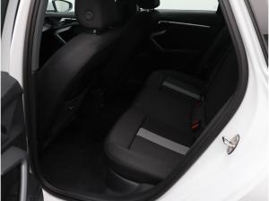 Audi A3 Sportback advanced 35TDI S-tronic / Navi, RFK