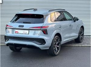 Audi Q3 SUV TFSI quattro S tronic*DIGI MATRIX*PANO*